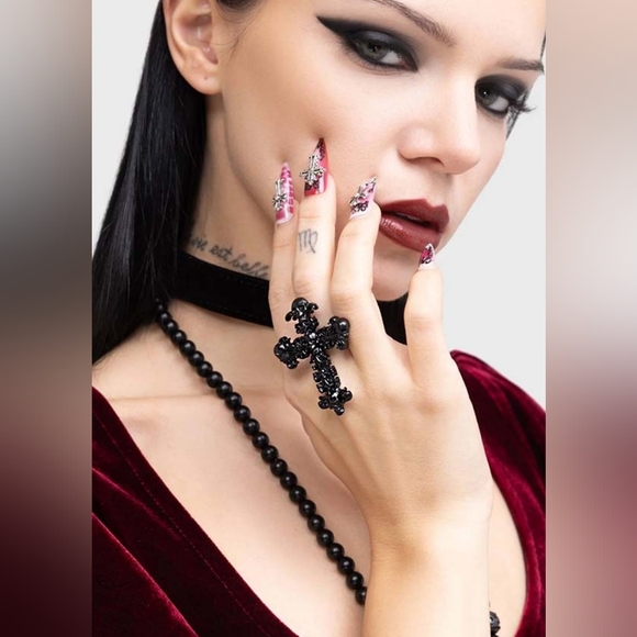 Killstar Skullcraft Ring - Picture 5 of 5